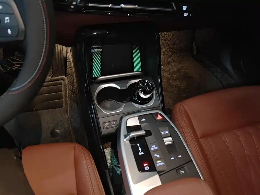 BMW X1 2025 sDrive25Li X Design Package фото 16