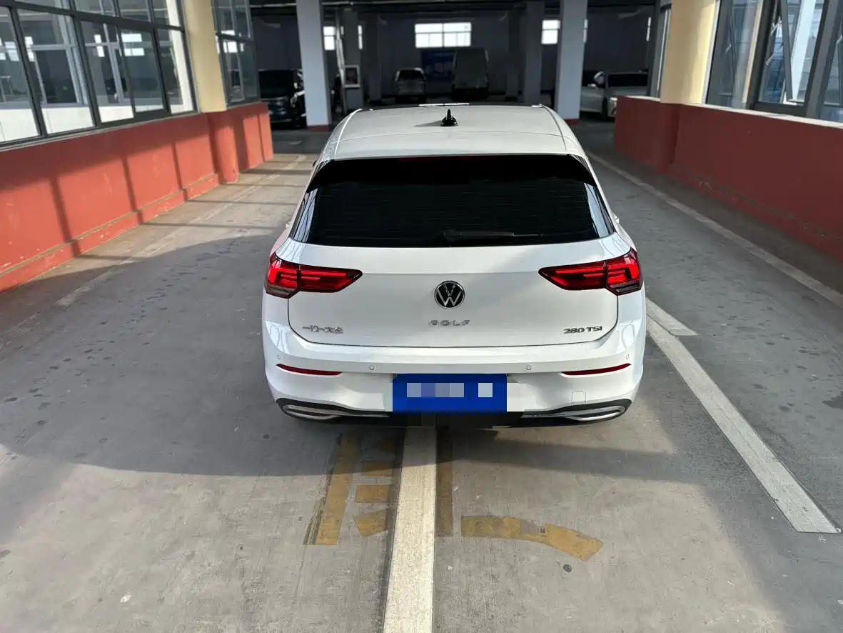 Volkswagen Golf 2023 280TSI DSG Pro фото 14