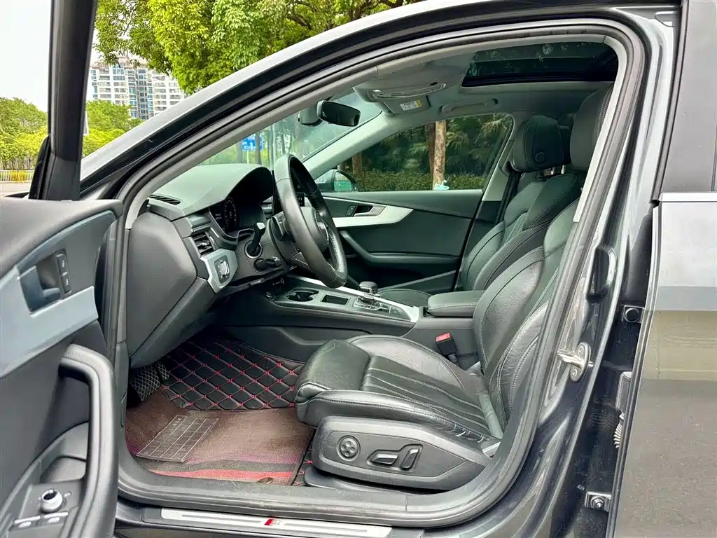 AUDI A4L