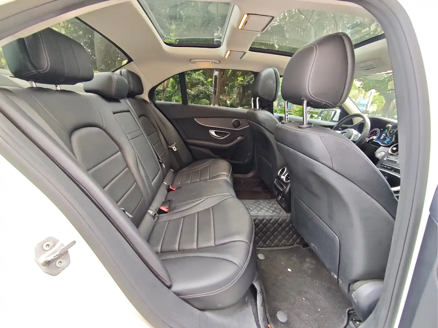 Mercedes-Benz C-Class 2021 C 260 L Sport Edition фото 8