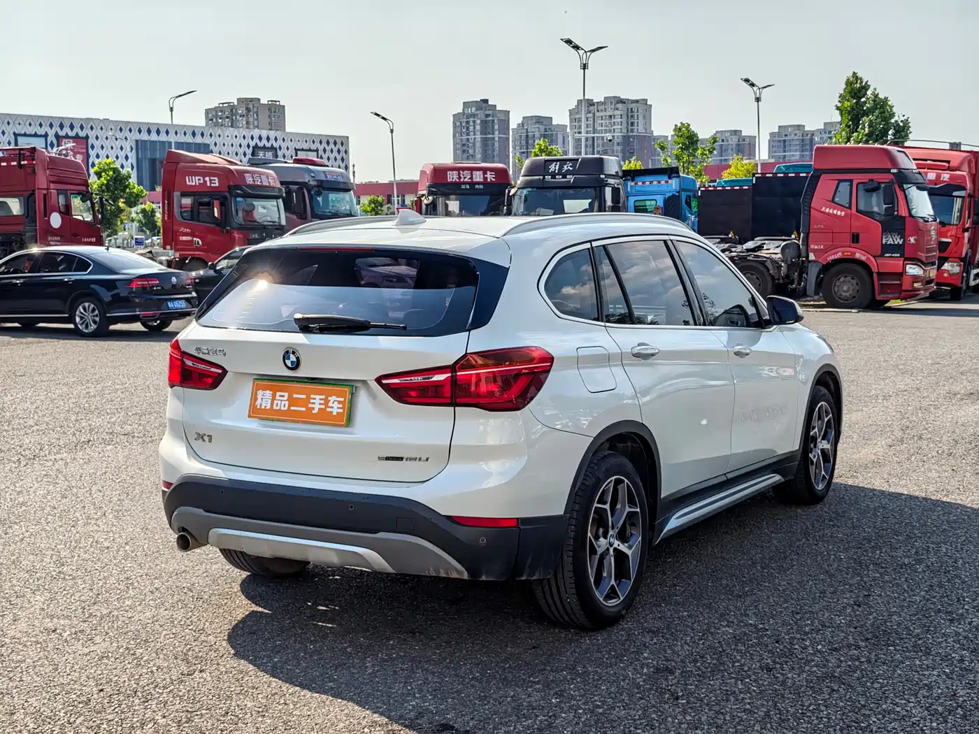 BMW X1 2019 sDrive18Li Premium Model фото 7