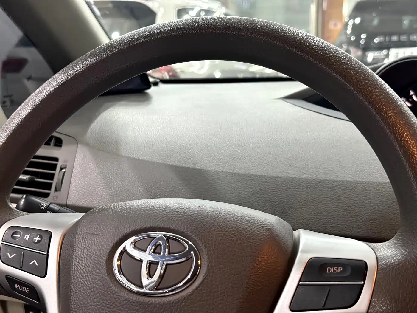Toyota E'Z 2015 180E CVT Crossover Edition фото 18