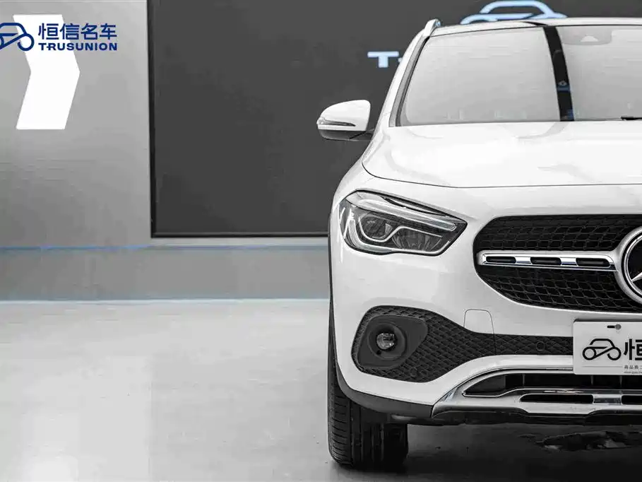 Mercedes-Benz GLA 2023 2023 GLA 200