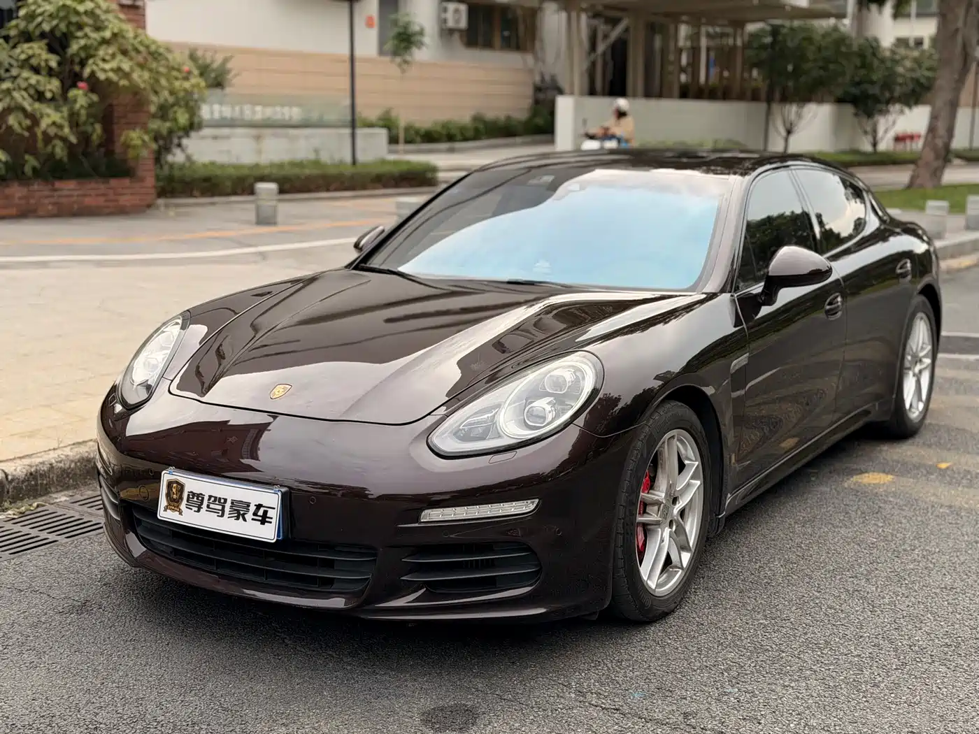 Porsche Panamera 2014 Panamera 3.0T фото 4