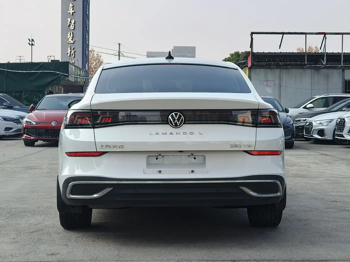 VOLKSWAGEN LINGDU