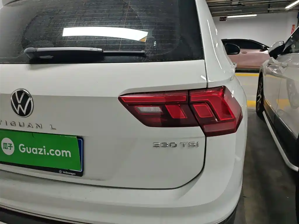 Volkswagen Tiguan L 2024 Outstanding 300TSI Auto 2WD Dragon Soaring Edition фото 24