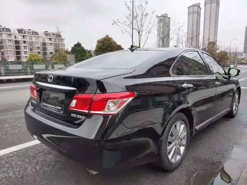 Lexus ES 2010 350 Luxury Edition фото 6