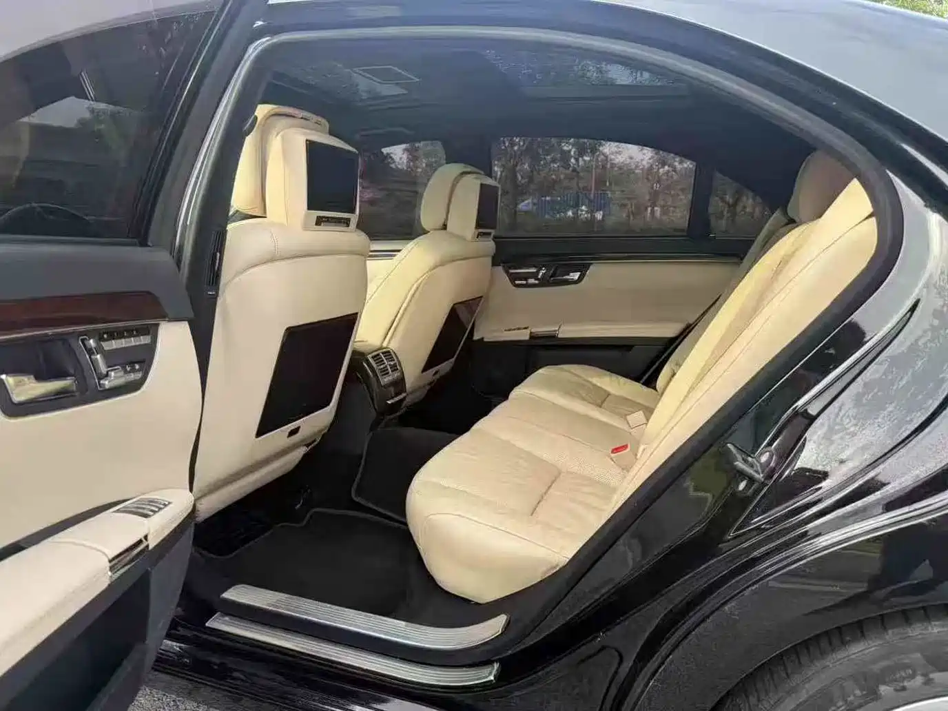 Mercedes-Benz S-Class 2007 2004 S 500