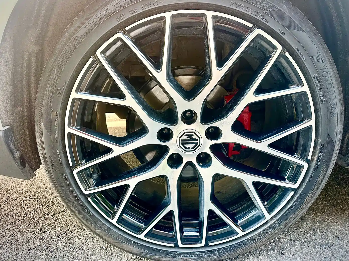MG MG7 2026 2026 Model 2.0T 405 AT Luxury Edition