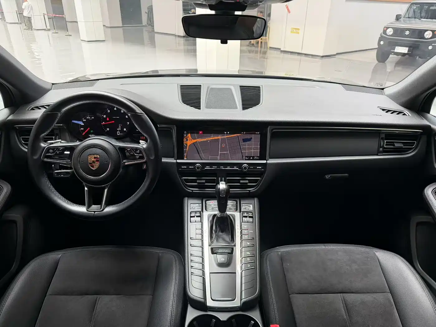 Porsche Macan 2018 Macan 2.0T фото 7