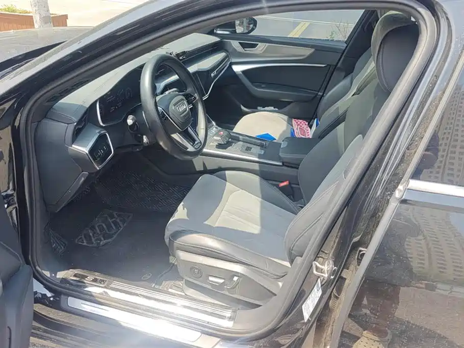 Audi A6L 2023 Facelift 40 TFSI Luxury Dynamic фото 9