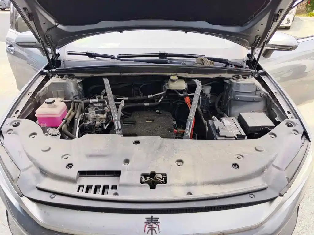 BYD Qin PLUS 2025 2024 Glory Edition EV 420KM Leading