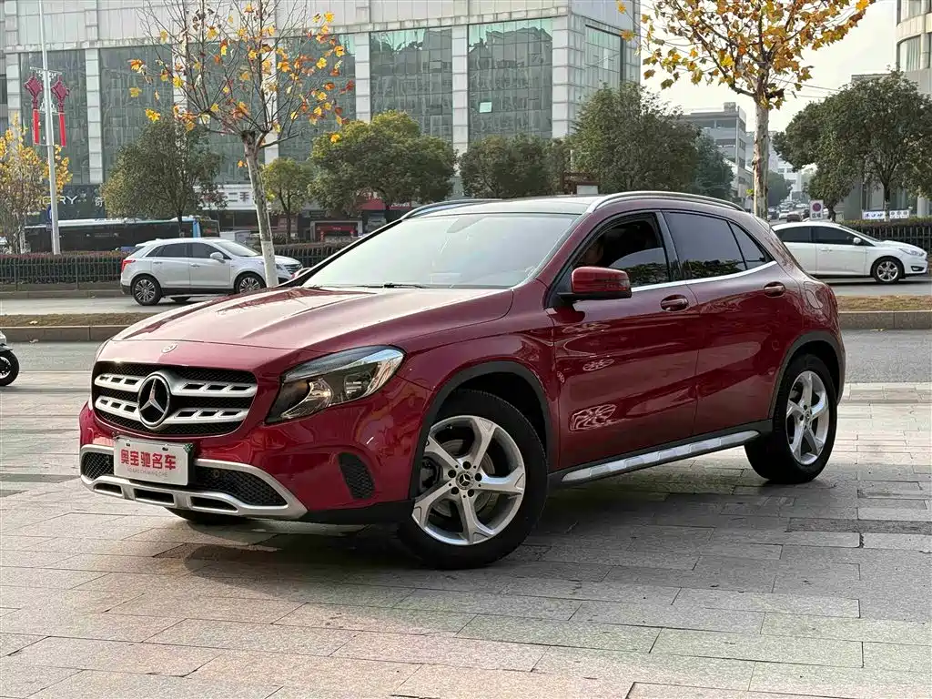 Mercedes-Benz GLA 2017 GLA 200 Dynamic