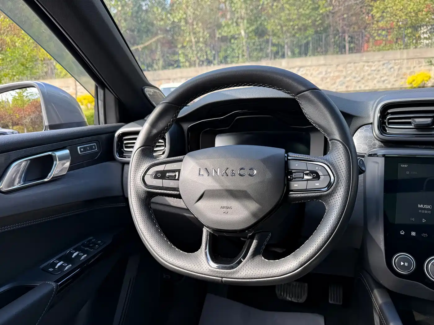 Lynk & Co 02 Hatchback 2022 2022 2.0TD Pro