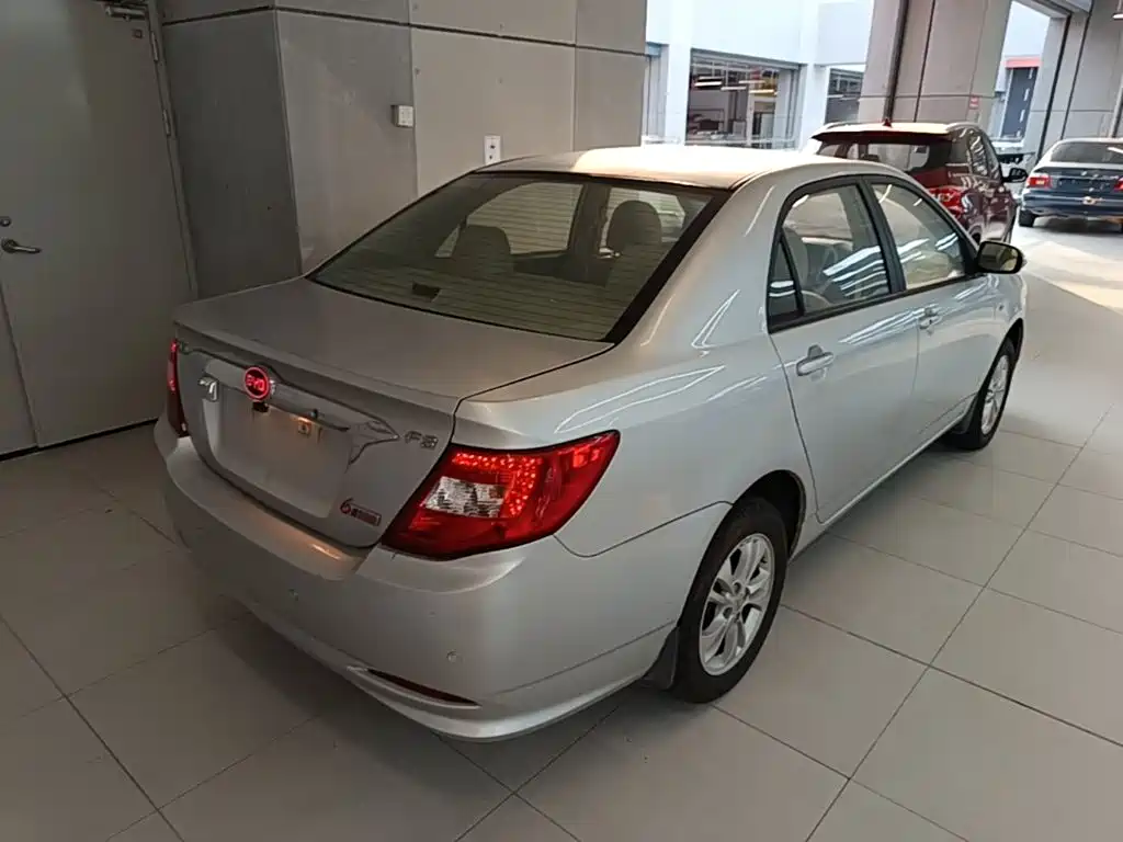 BYD F3 2015 2015 Energy-saving Edition 1.5L Automatic Luxury