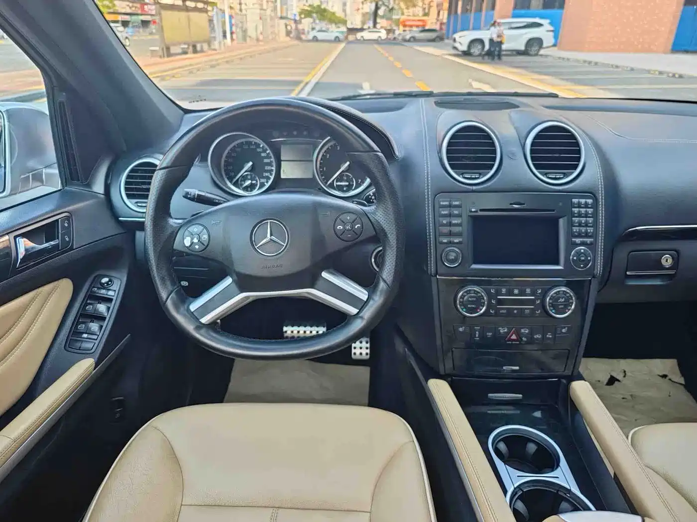 Mercedes-Benz M-Class 2010 ML 350 4MATIC Luxury Special Edition фото 14