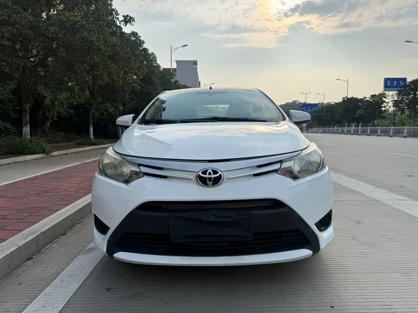 Toyota Vios 2014 1.3L Automatic Stylish Edition фото 2
