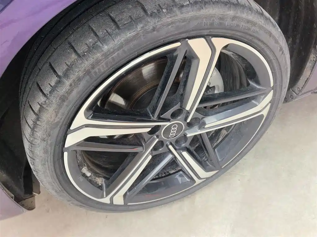 Audi A4L 2024 40 TFSI Luxury Dynamic фото 25