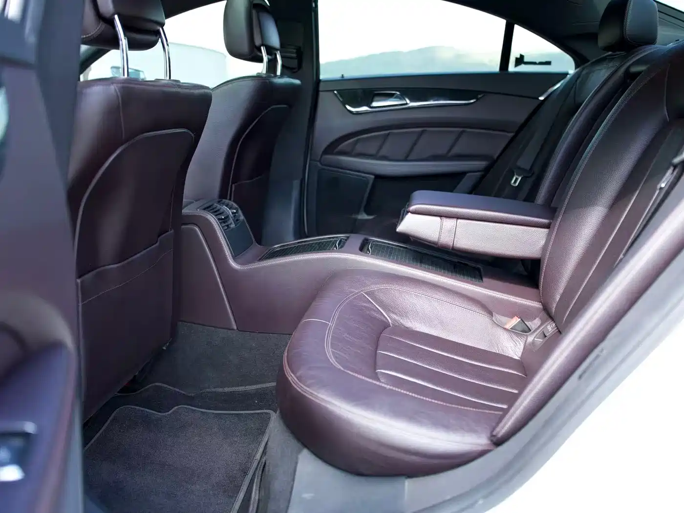 Mercedes-Benz CLS 2012 CLS 300 CGI фото 9