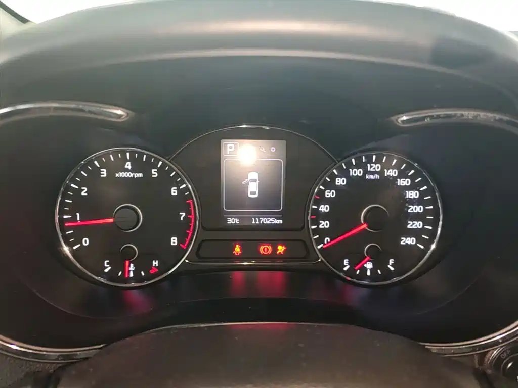 Kia K3 2016 1.6L Automatic GLS фото 12