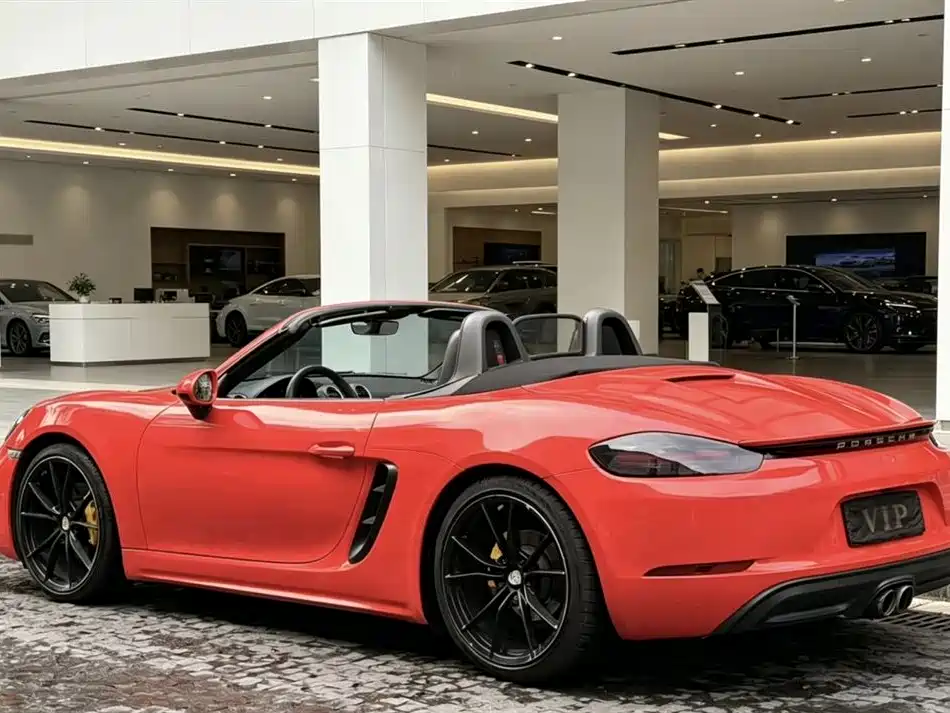 Porsche 718 2018 Boxster 2.0T фото 9