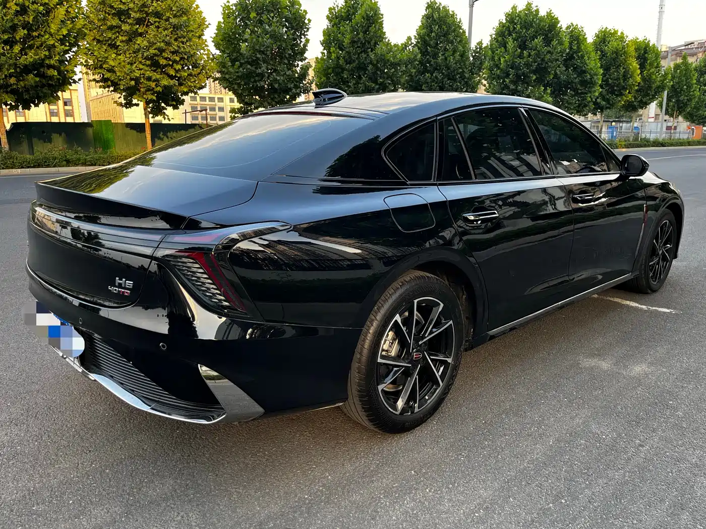 Hongqi H6 2025 Model 2.0T Travel Edition фото 9