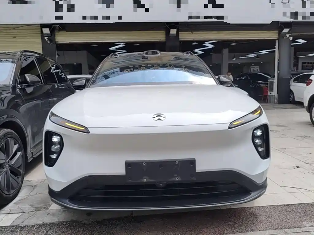 Фото 3 - NIO ES6