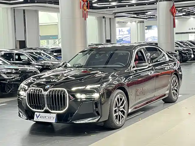 BMW 7 Series 2025