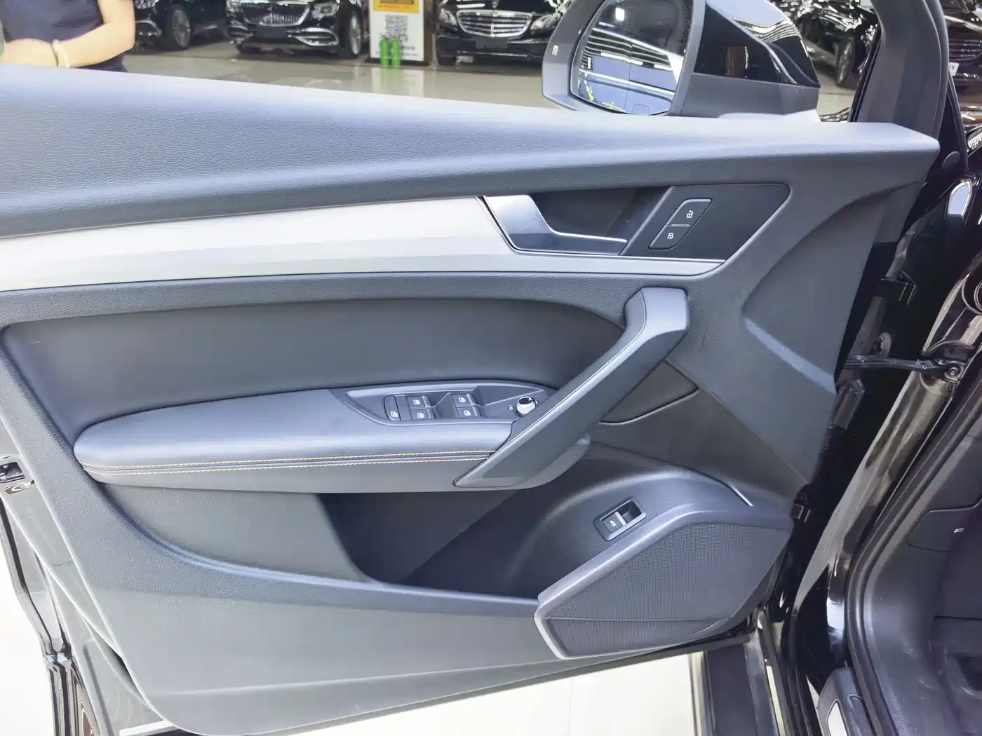 Audi Q5L 2018 40 TFSI Prestige Fashion (China V) фото 4