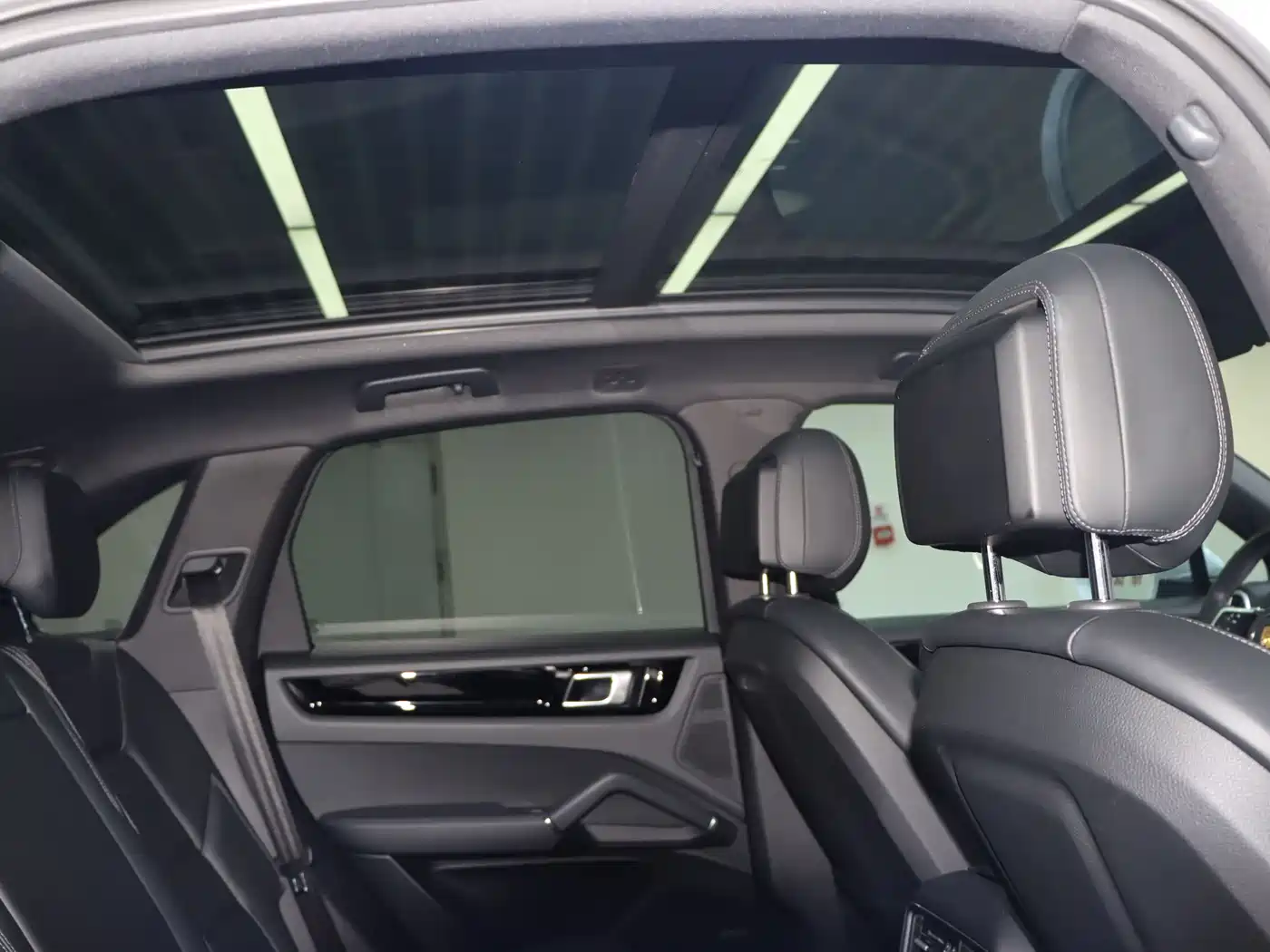 Porsche Cayenne 2019 Cayenne 3.0T фото 16