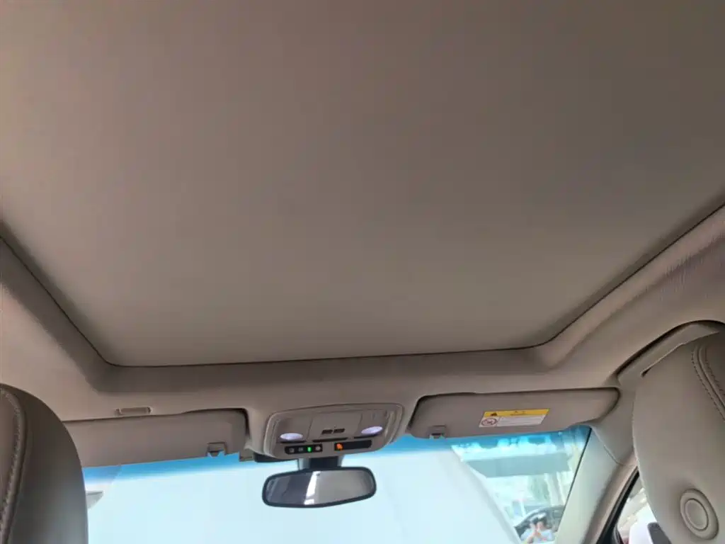 Cadillac XTS 2016 28T Elite фото 18