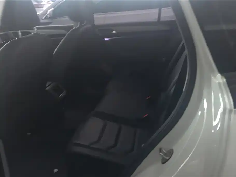 Volkswagen Tayron 2019 330TSI 4WD Luxury China VI фото 11