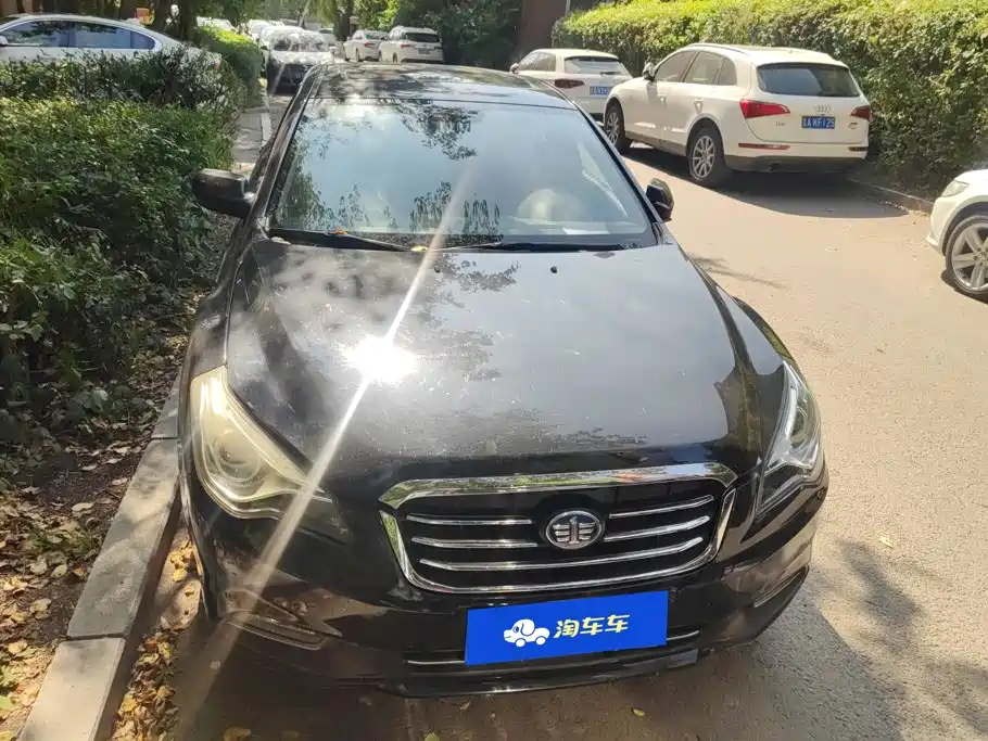 Besturn B50 2014 2013 1.6L Automatic Luxury