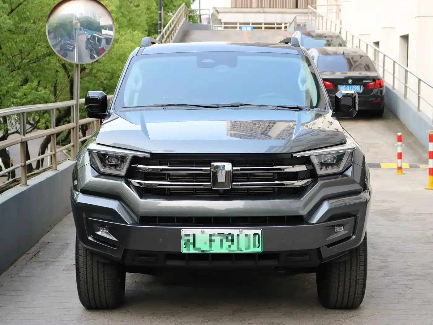 Tank 400 New Energy 2023 Hi4-T Super Edition фото 5