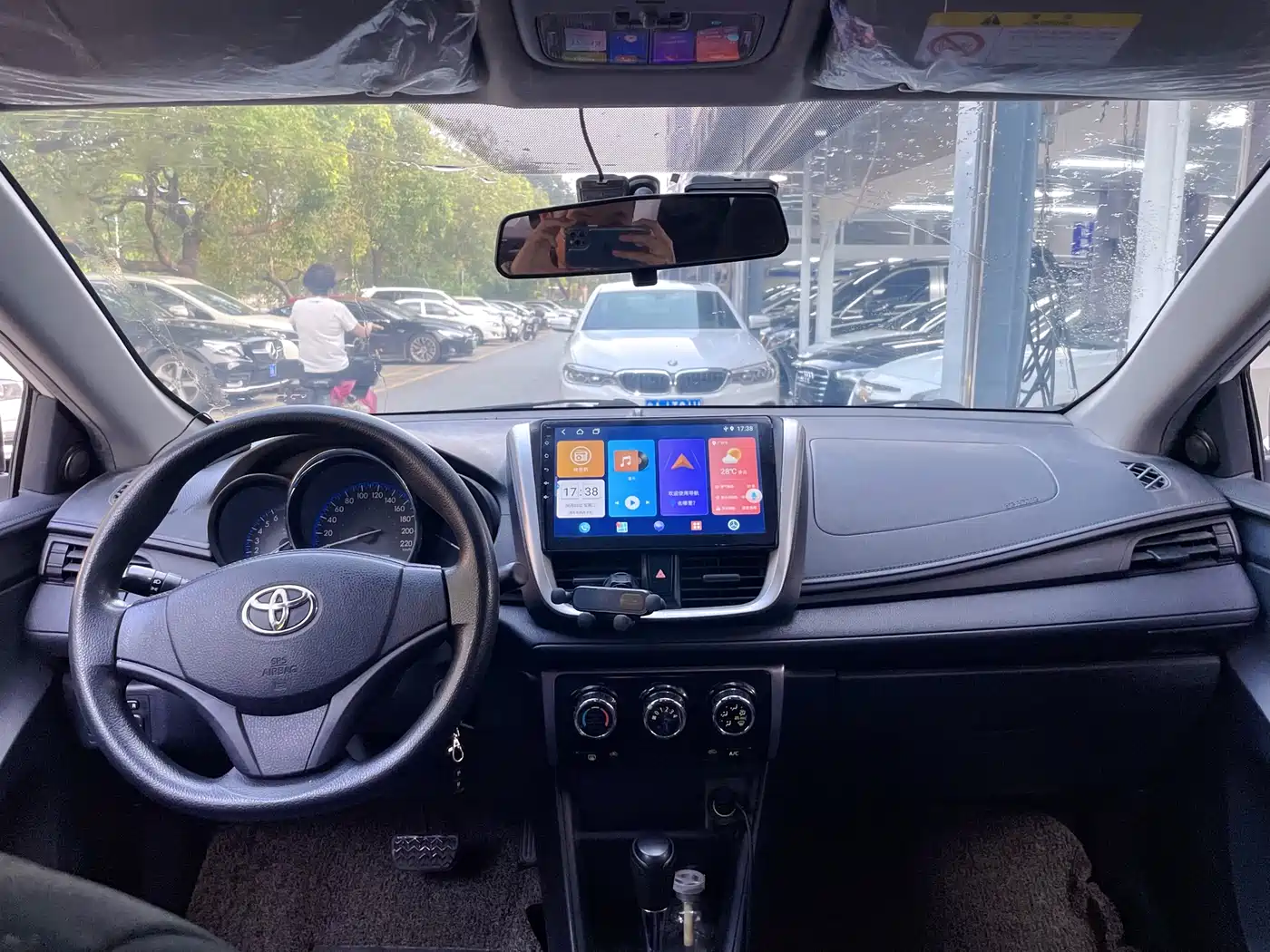 Toyota Vios 2017 1.5L CVT Pioneer фото 8