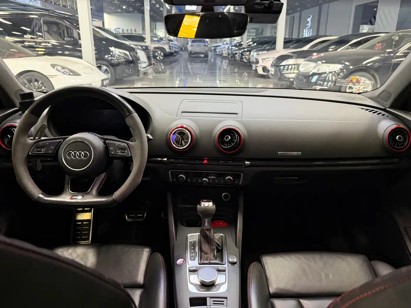Audi RS 3 2017 RS 3 2.5T Limousine фото 6