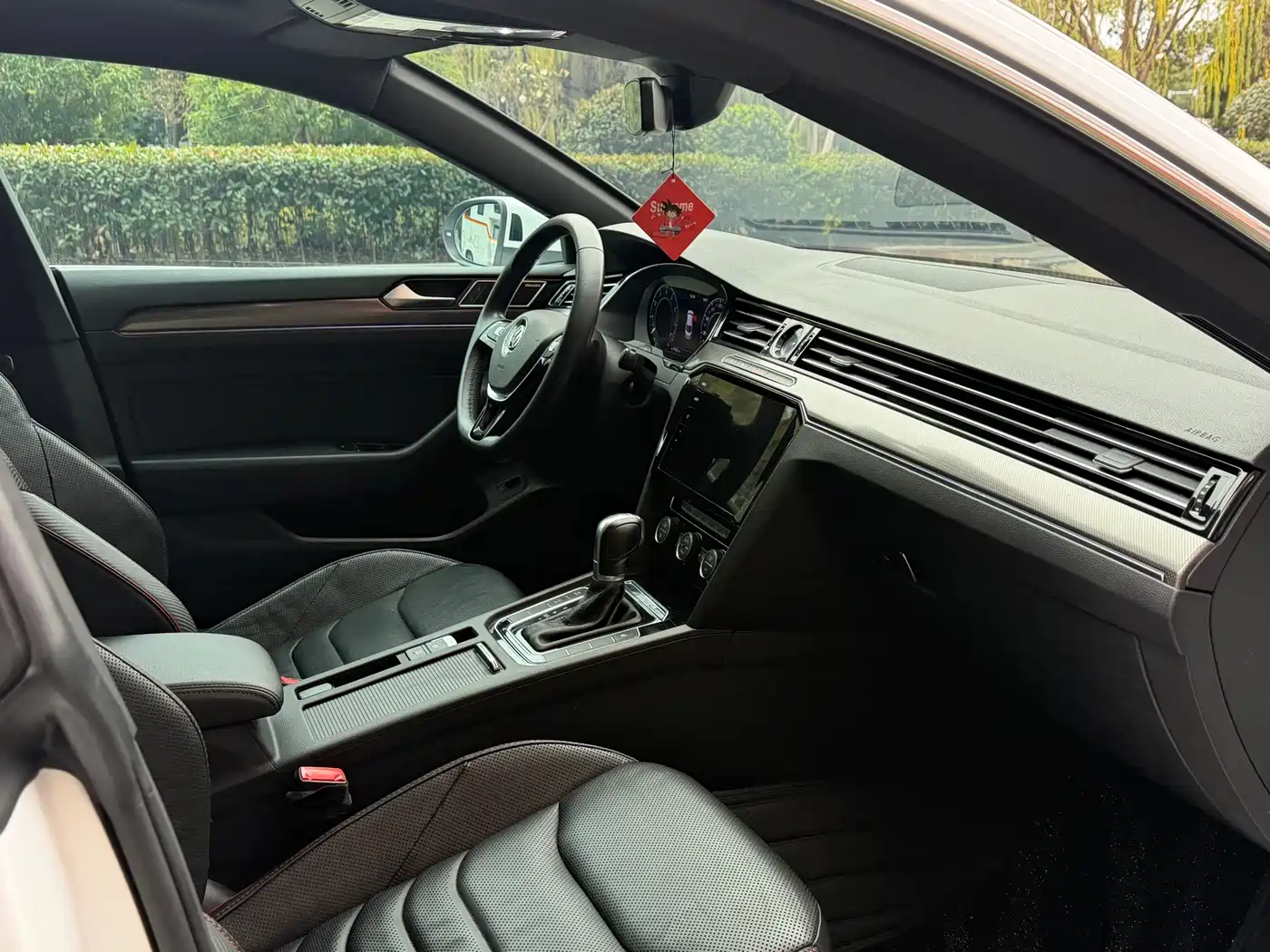 Volkswagen FAW-Volkswagen CC 2020 330TSI Glamour Version China VI фото 7