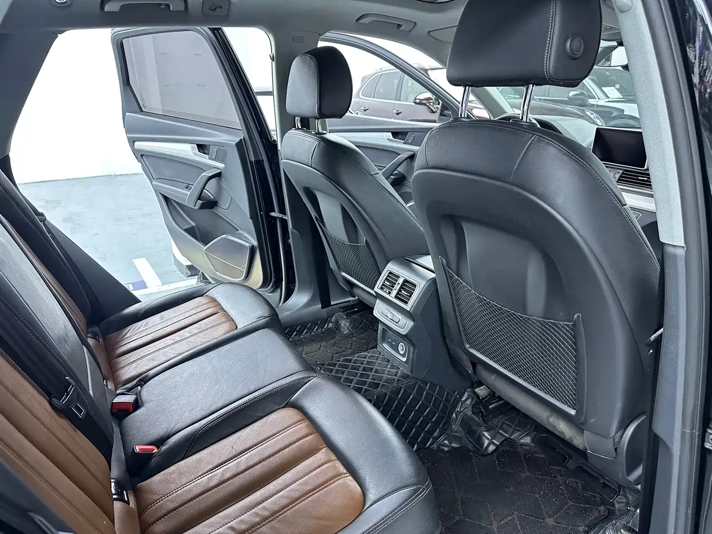 Audi Q5L 2020 40 TFSI Prestige Fashion фото 15