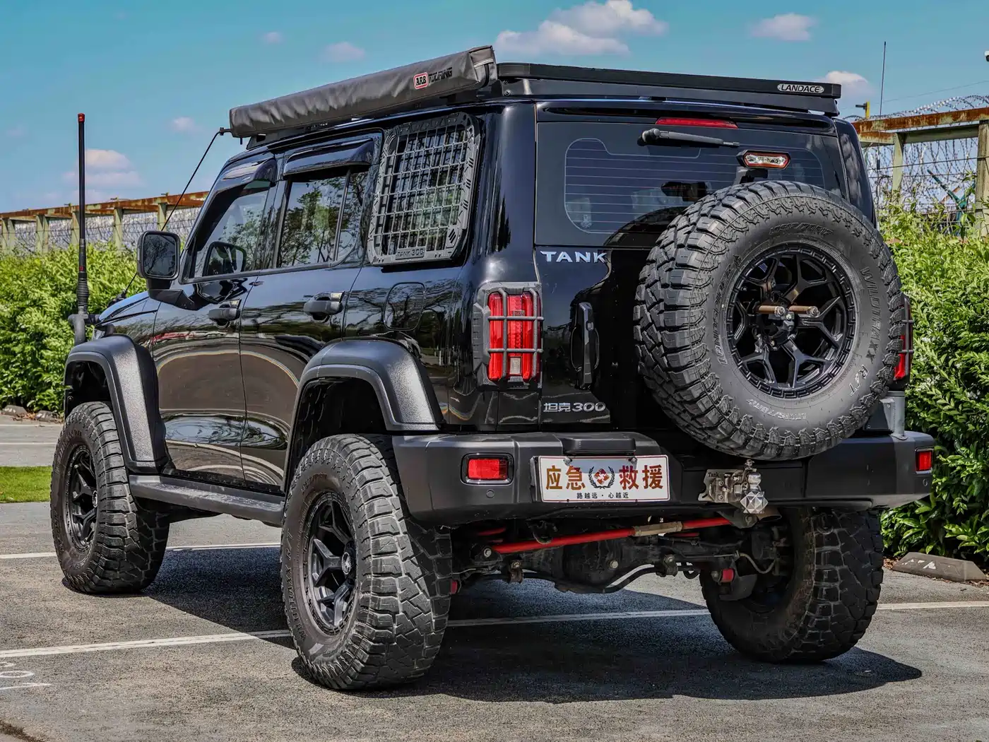 Tank 300 2023 Off-Road Edition 2.0T Conqueror фото 8