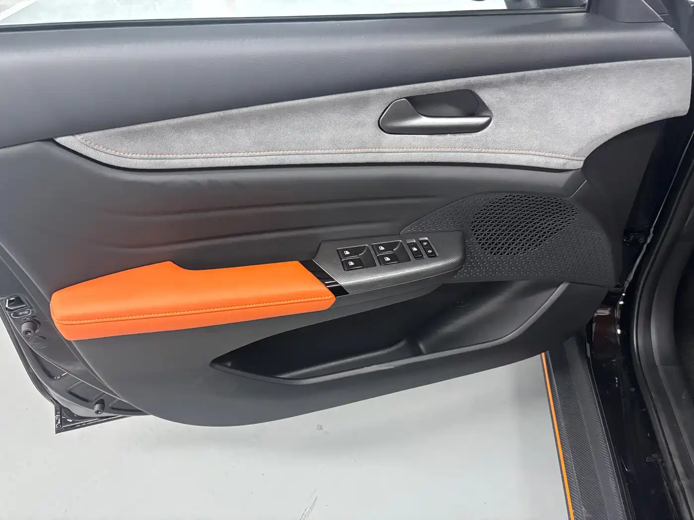 Changan UNI-V 2025 2025 2.0T Sport Version
