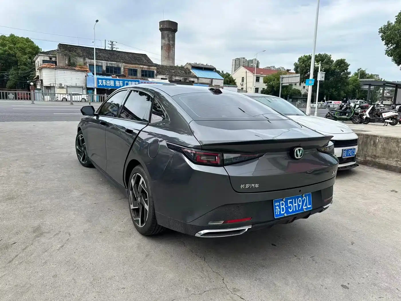 Photo 4 - Changan Yida