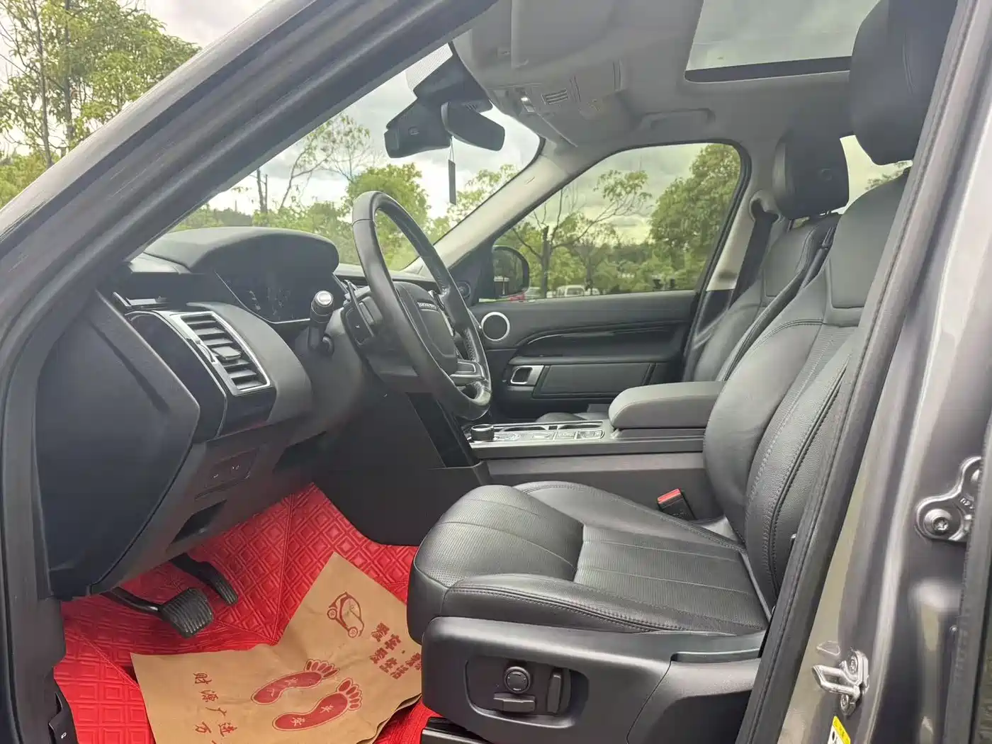 Land Rover Discovery 2020 3.0 SC V6 SE фото 8