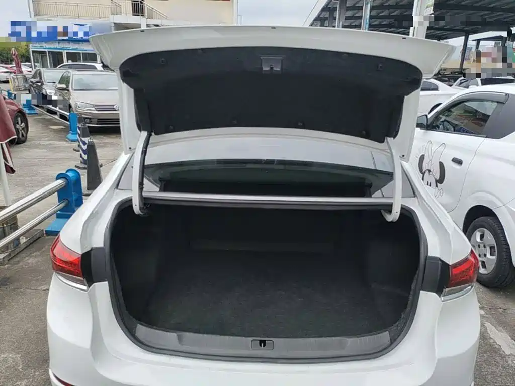 Фото 19 - Buick Excelle