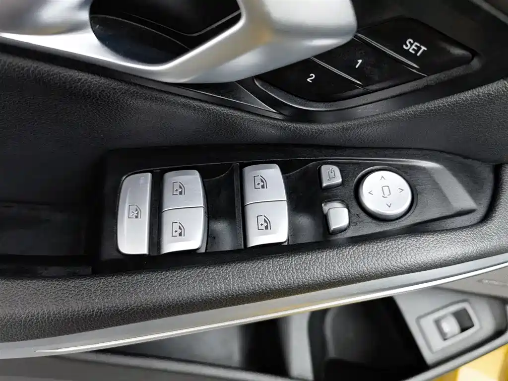 BMW 3 Series 2020 325Li M Sport Black Night Package фото 9