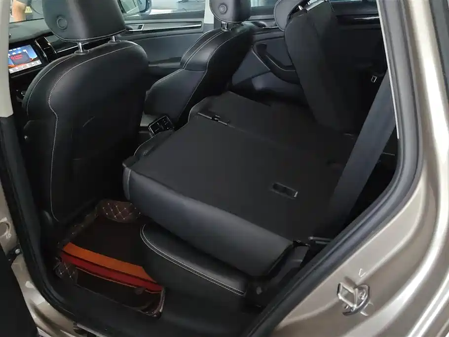 Škoda Kodiaq 2018 Facelift TSI330 7-seat 2WD Premium Luxury Edition фото 11