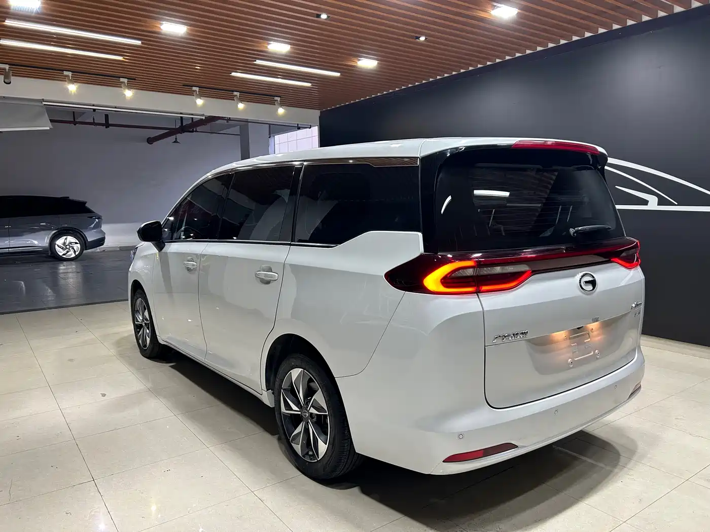 GAC Trumpchi Trumpchi M6 2023 PRO 270T DCT Luxury Edition фото 6