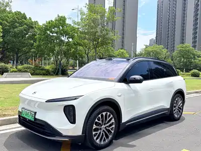 NIO ES6