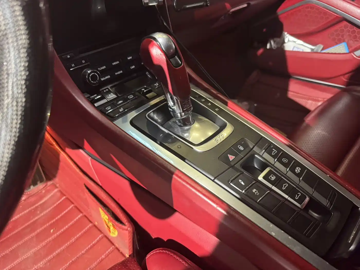 Porsche 911 2016 Carrera 3.0T фото 9