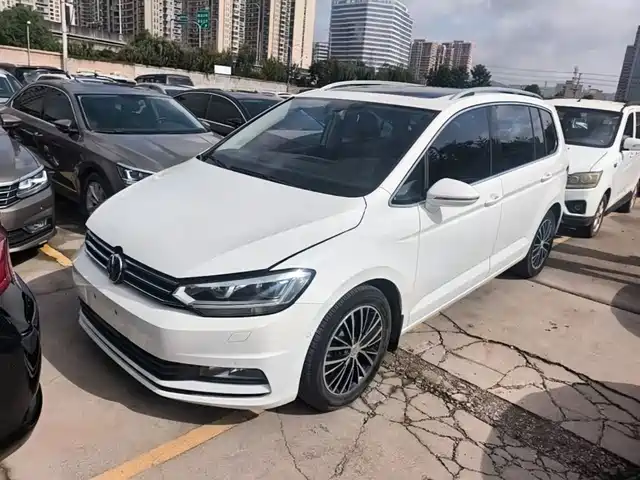  Volkswagen Touran 2016 Touran L 280TSI DSG Luxury