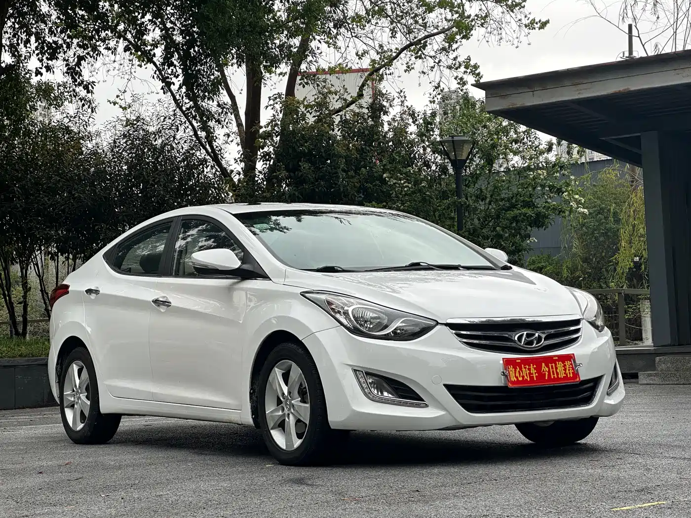 Hyundai Langdong 2013 1.6L Automatic Premium